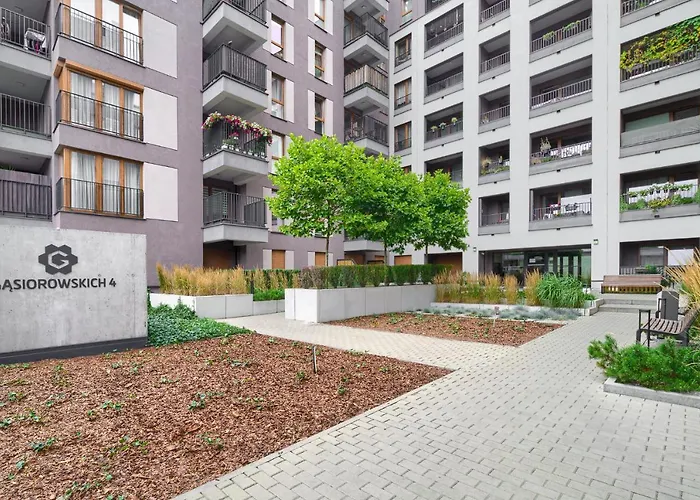 Gasiorowskich Beige By Bookinghost 포즈난