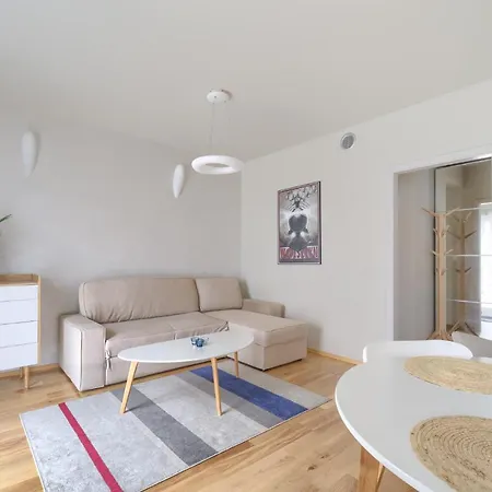 Gasiorowskich Beige By Bookinghost Apartment *